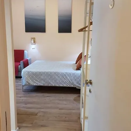 Glam Luxury Lorenzo La Spezia