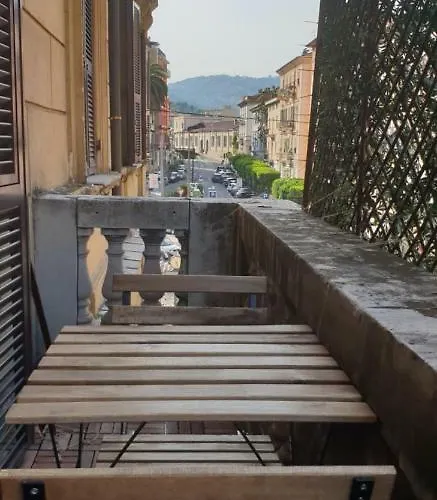 Glam Luxury Lorenzo Gasthof La Spezia