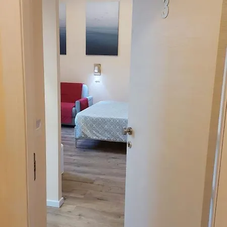 Glam Luxury Lorenzo Гостевой дом 4*