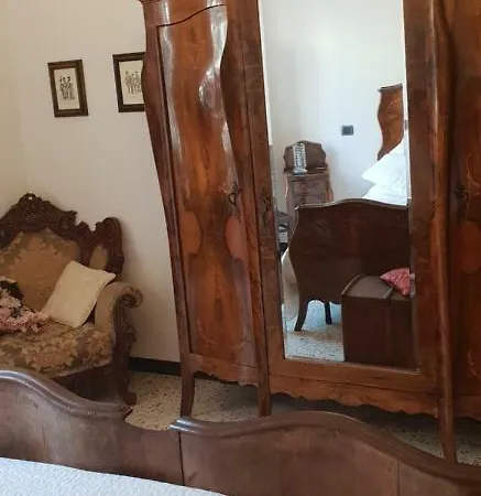 Glam Luxury Lorenzo בית הארחה 4*